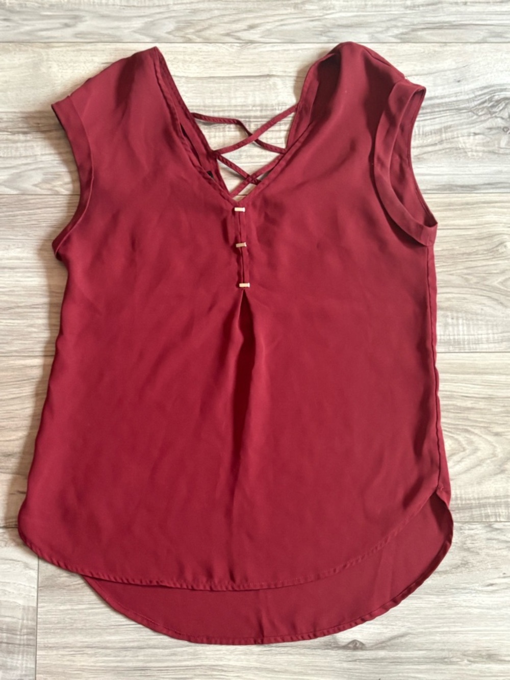 3/$25 Dynamite Burgundy Chiffon Like Blouse | XS | Crisscross Back Detail